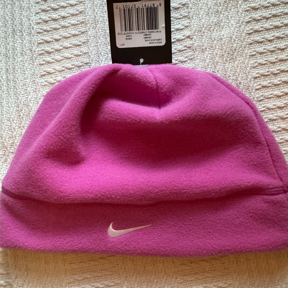 Nike beanie hat